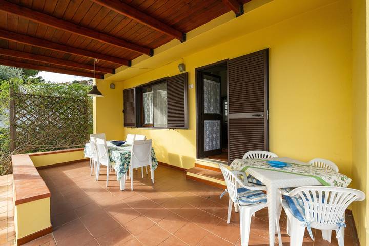 Ferienhaus für 5 Personen, mit Garten in Costa Rei - 2