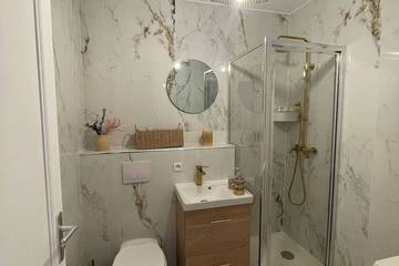 Appartement De Vacances pour 2 Personnes dans Courbevoie, Hauts-de-Seine, Photo 1