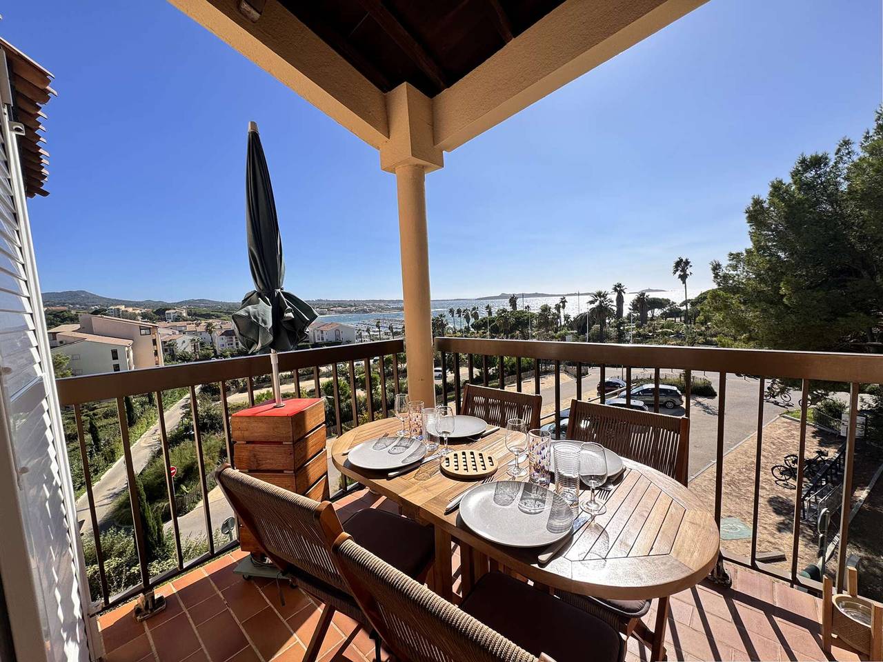 Ganze Wohnung, Renoviertes Apartment mit Klimaanlage - Six-Fours-les-Plages in La Coudoulière, Six-Fours les Plages