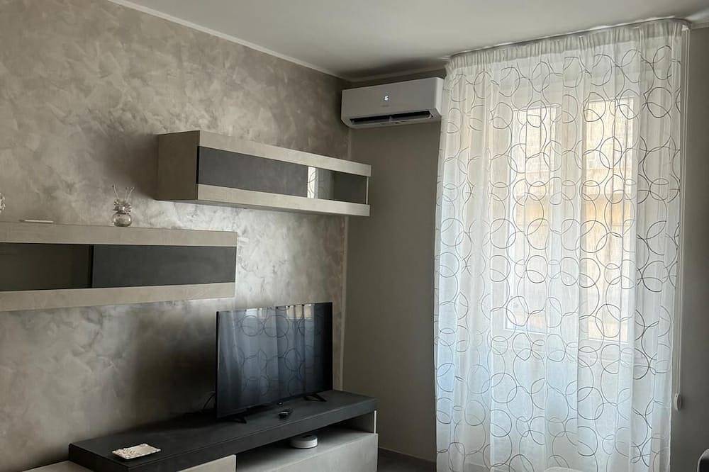 Appartamento intero, Suite Dream \nappartamento Deluxe, dotato di ogni comfort. \nottima posizione. in Reggio di Calabria, Provincia di Reggio Calabria