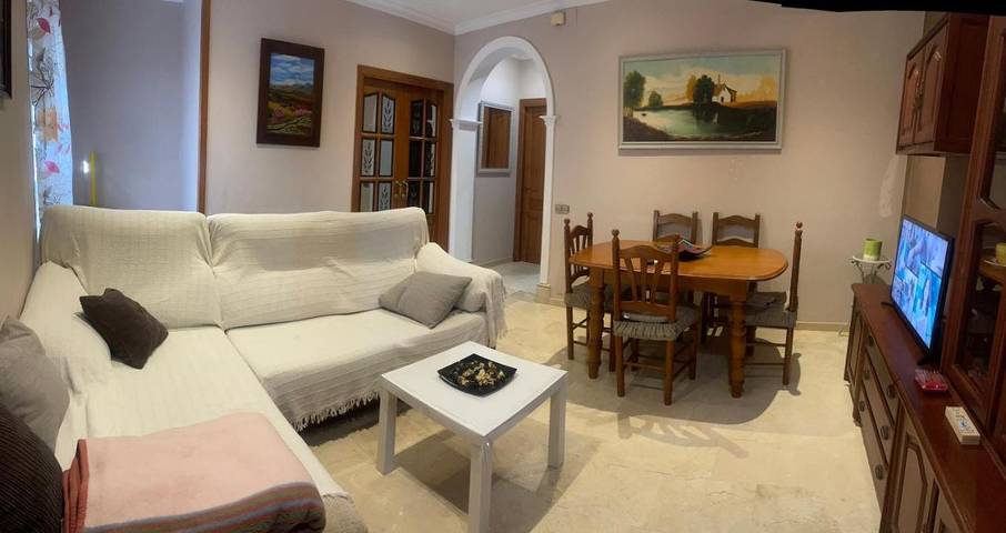Apartamento de vacaciones para 6 personas, con balcón y vistas - 1