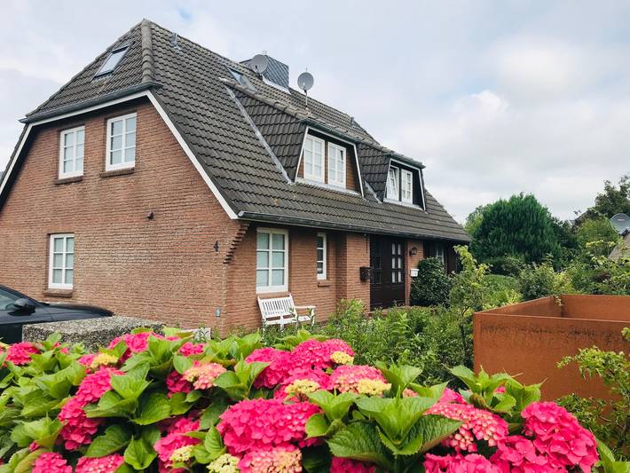Ferienhaus für 6 Personen, mit Terrasse und Garten in Nieblum - 3