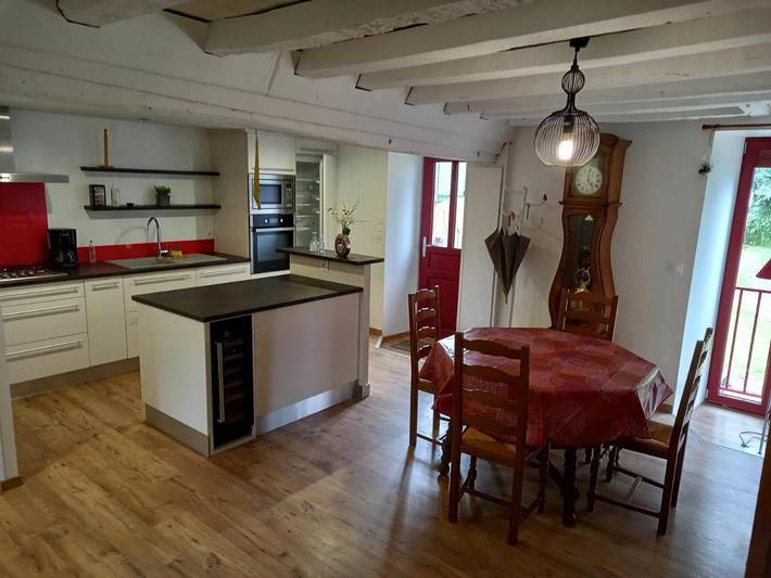 Location de vacances pour 5 personnes, avec jardin et vue dans Saint-Fraimbault-de-Prières
