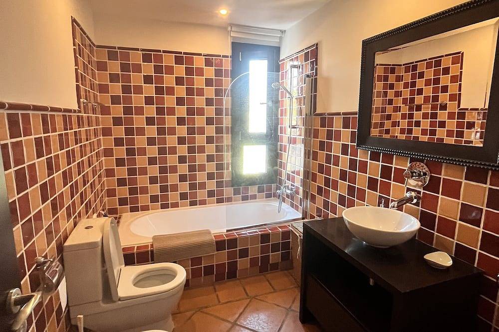 Holiday home in the beautiful village of Benahavis, Spain in Val de Guadalmina, Benahavís