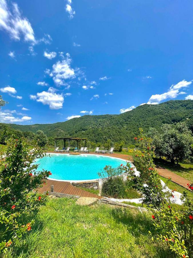 Agriturismo per 2 persone, con giardino e piscina in Cilento