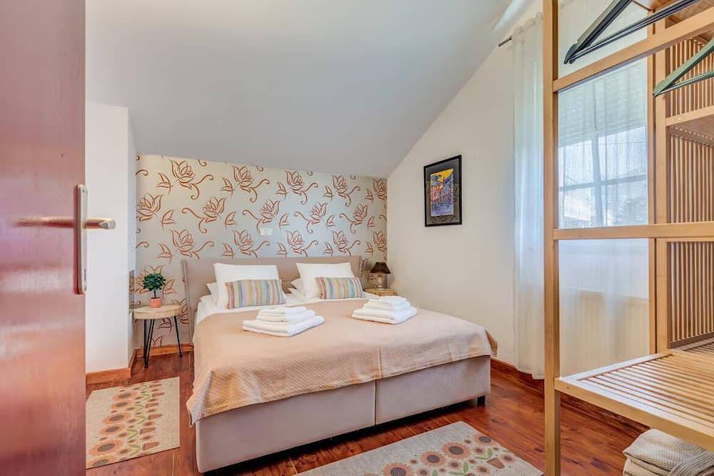 Heni Villa with large garden and amazing views in Klis, Split-Dalmatien