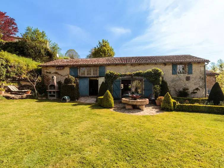 Maison 10 Personnes in Payroux, Vienne