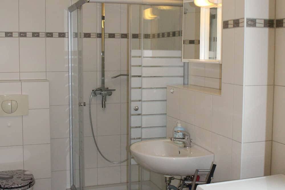 Ganze Wohnung, Moderne Ferienwohnung am Rande der Großstadt in Fredersdorf, Fredersdorf-Vogelsdorf