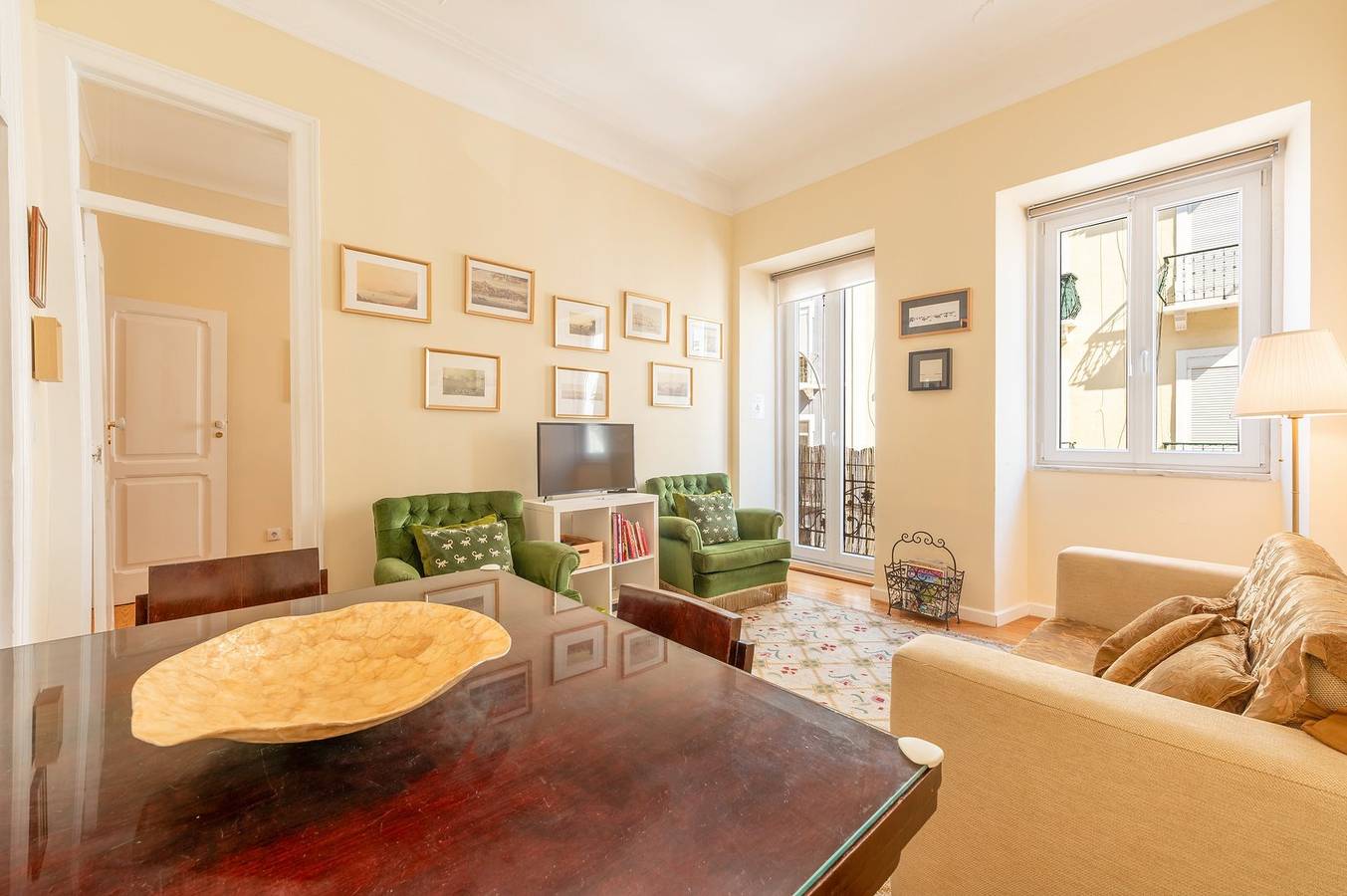 Vacation Rental for 5 Guests in Arroios, Lisbon District