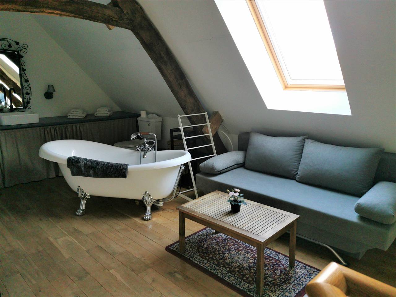 Maison de campagne 'Domaine lvd - Idéal pour fête' avec piscine privée, terrasse et Wi-Fi in La Bloutière, Côte de la Déroute