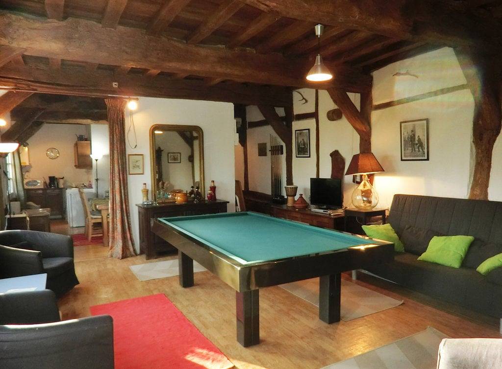 Château du Verbosc - La chambre rose in Touffreville-la-Corbeline, Parc naturel régional des Boucles de la Seine Normande