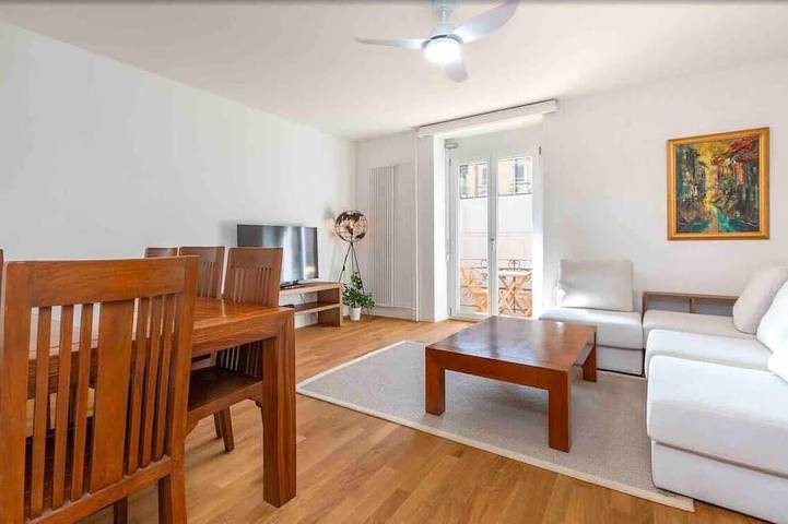 Ferienwohnung für 5 Personen, mit Balkon in Zürich