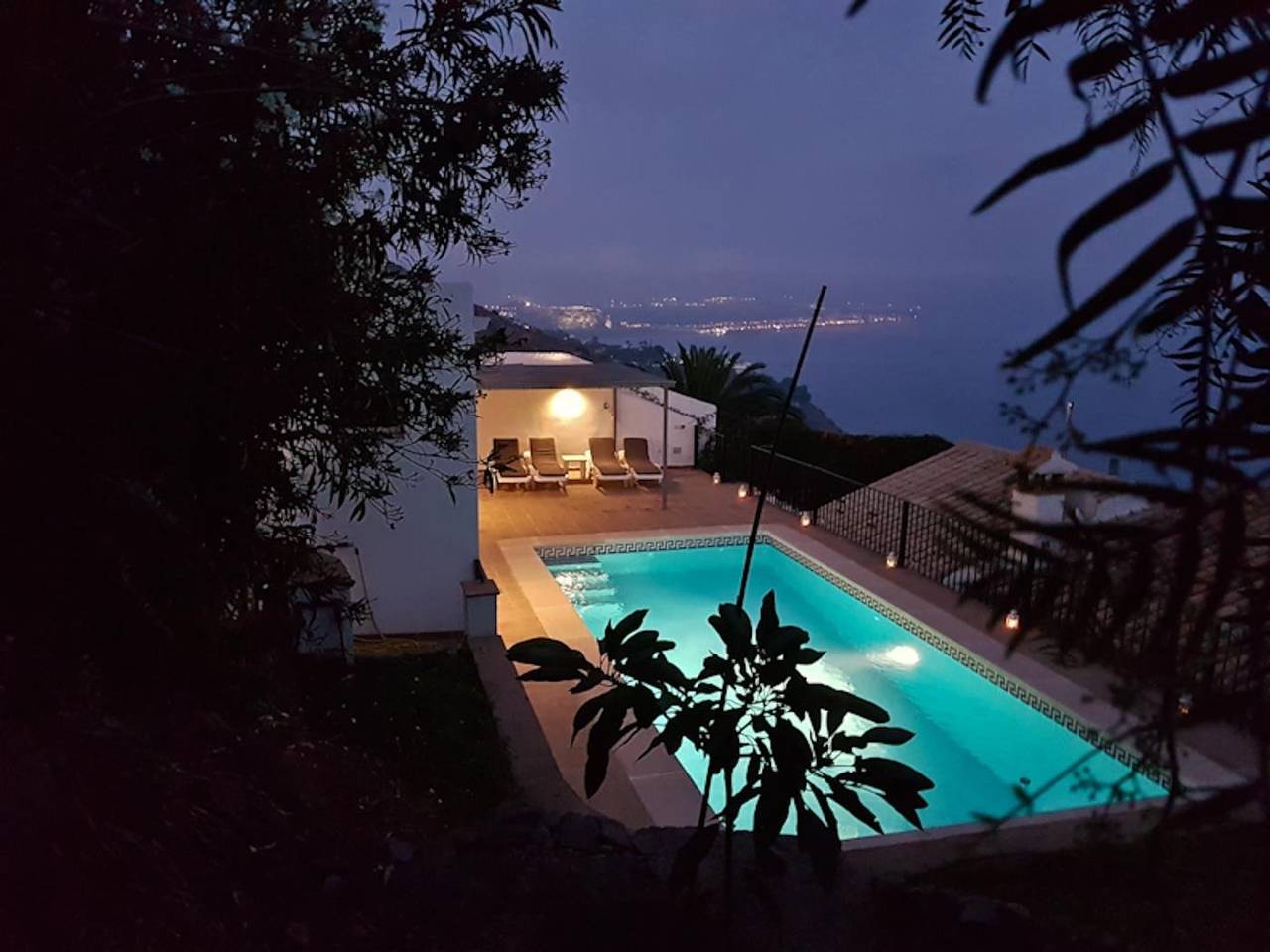 Beautiful villa private pool and wonderful views in Salobreña, Costa Tropical