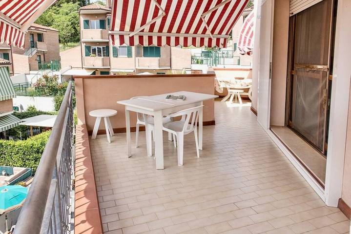 Ferienwohnung für 3 Personen, mit Balkon/Terrasse in Sirolo