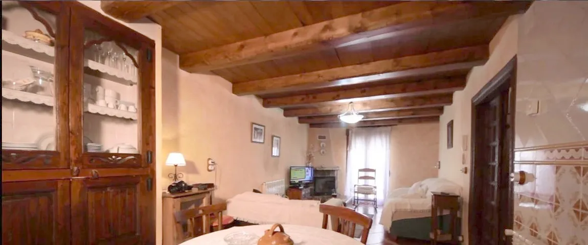 Casa de vacaciones para 5 personas, con balcón y piscina - 1