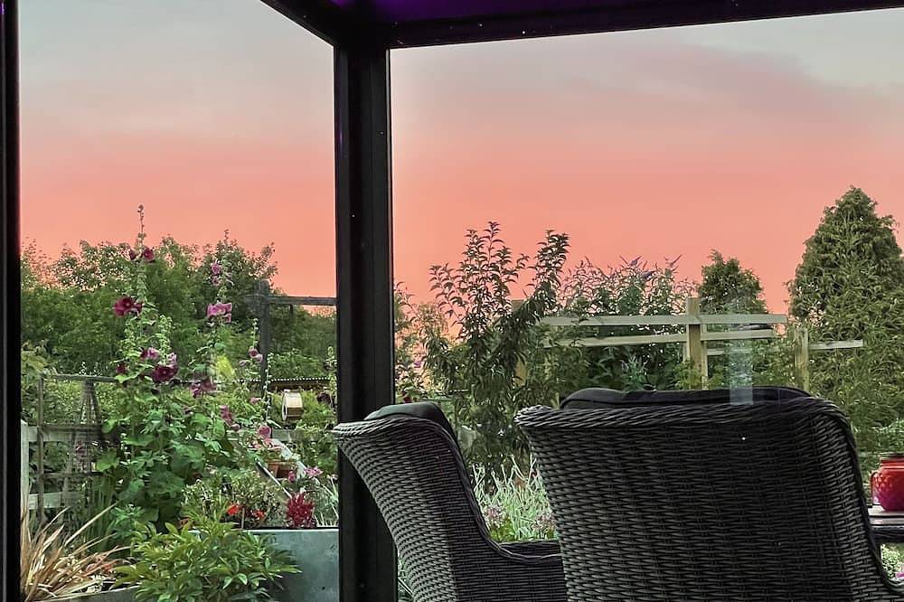 Heavenly hideout positioned for easy access to Ipswich and entire Suffolk coast in Ipswich, Suffolk