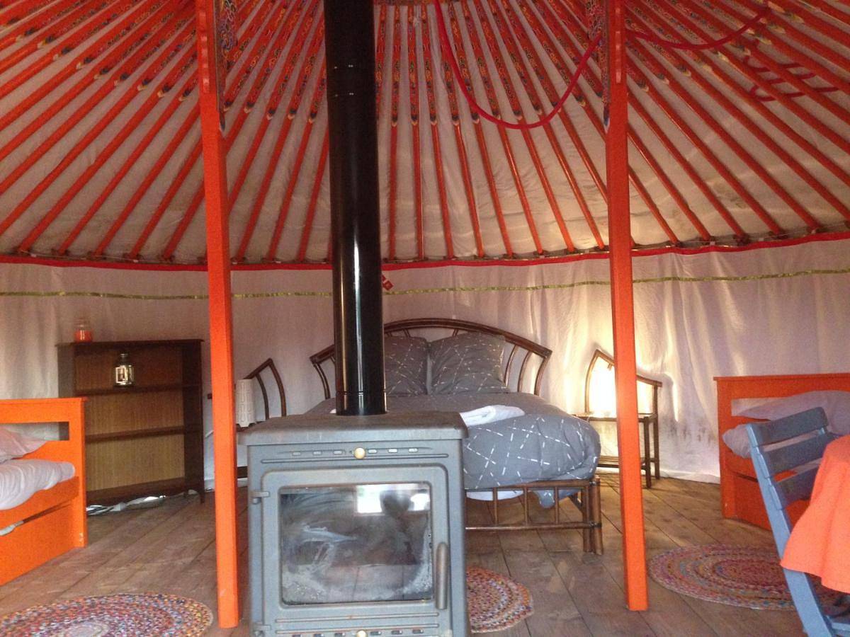 Yourte Mongole in Saint-Léger-sur-Dheune, Région de Chalon-sur-Saône