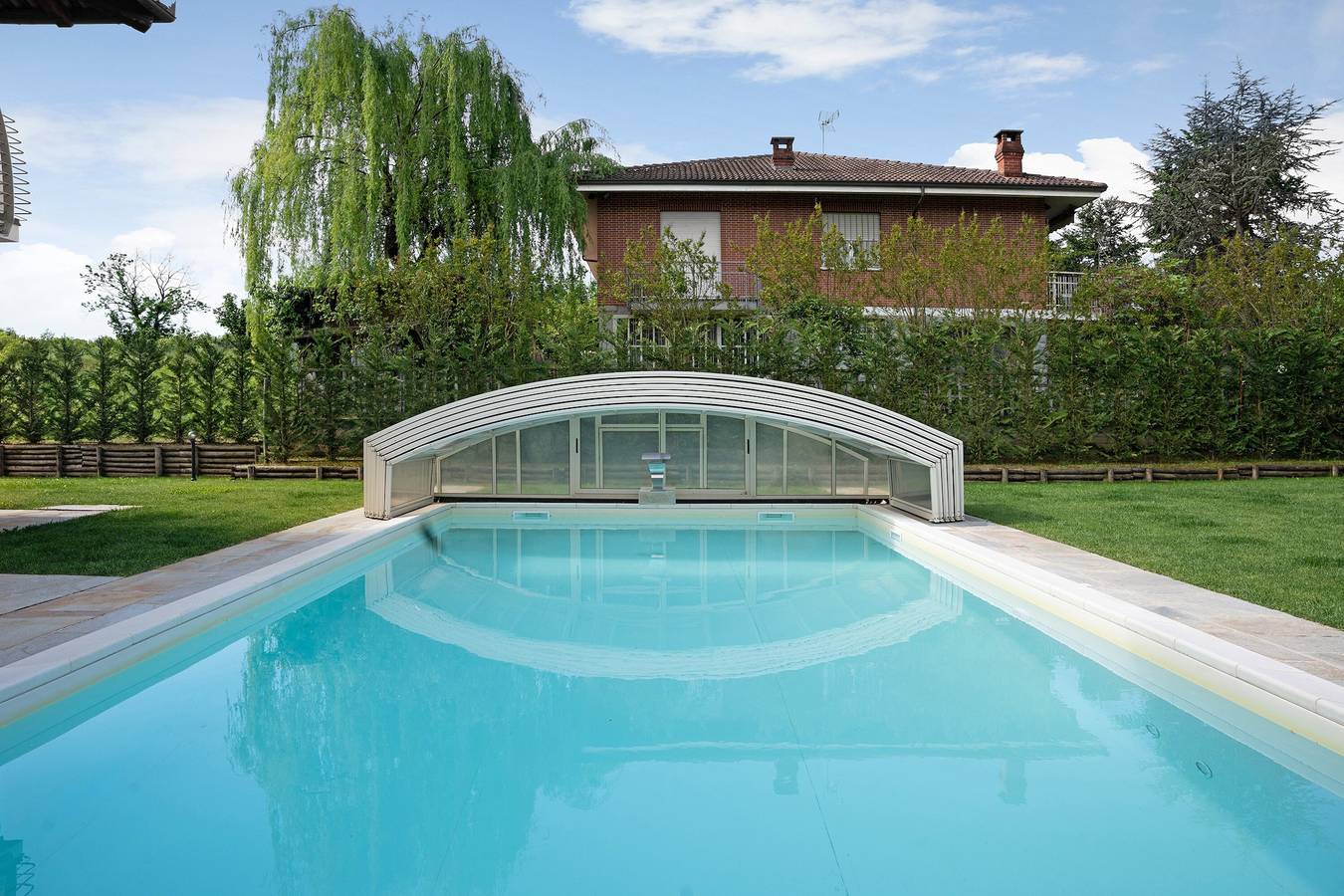 Villa 'Il Riccio E La Castagna' con piscina privada, Wi-Fi y aire acondicionado in Montaldo Roero, Provincia de Cuneo