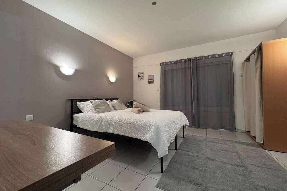 Entire apartment, Apparthotel le Nid Marin in Aytré, La Rochelle region