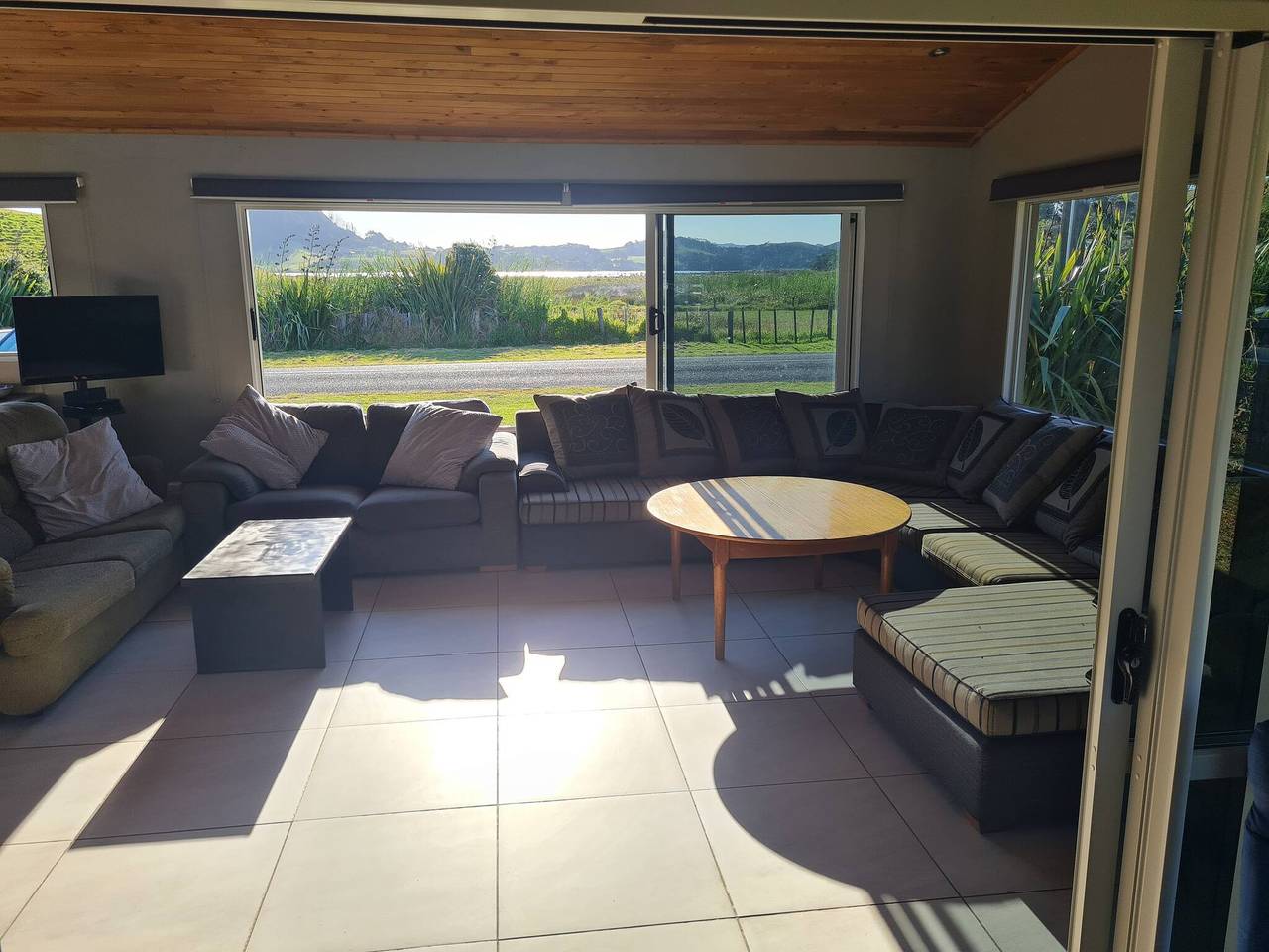 Kiwi bach at a secluded Northland East Coast beach in Whangarei District