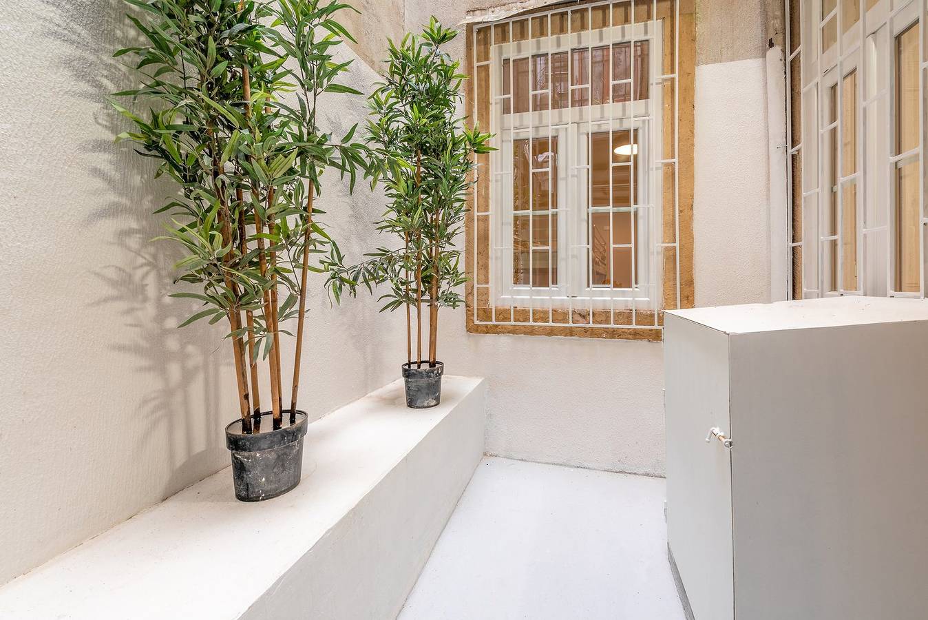 Ganze Wohnung, Ferienwohnung für 6 Personen mit Terrasse in Santa Maria Maior, Costa de Lisboa
