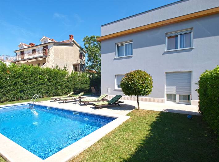 Villa für 8 Personen mit Pool in Pula-Medulin, Pula