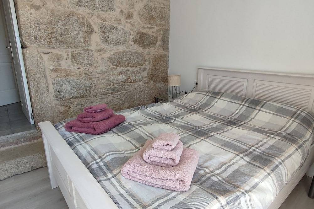 Entire apartment, Vacation in nature between the mountains and the sea in Oia (Spain), Rías Baixas