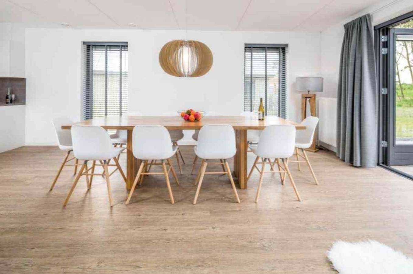 Freistehende Wellness-Ferienvilla für 10 Personen mit 3 Badezimmern. in Tholen, Niederländische Nordsee