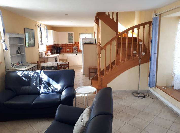 Gîte pour 5 personnes, avec jacuzzi et terrasse à Cléden-Cap-Sizun - 3