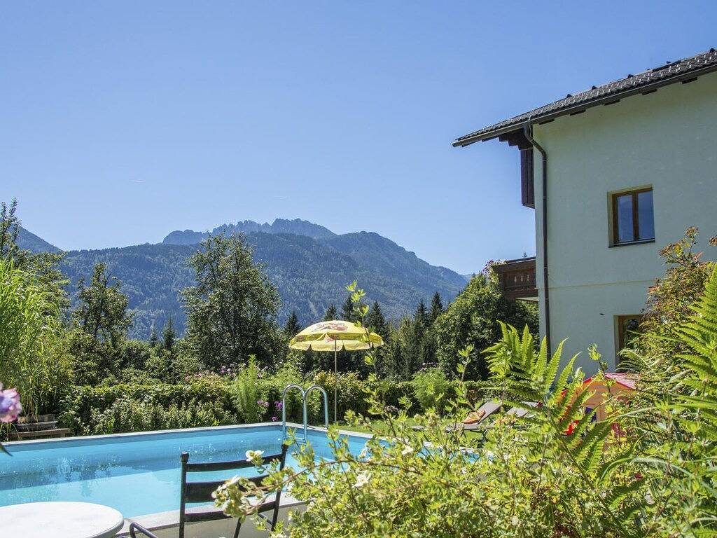 Mit Balkon im Ferienhaus Waldhof in Hermagor, Hermagor-Pressegger See