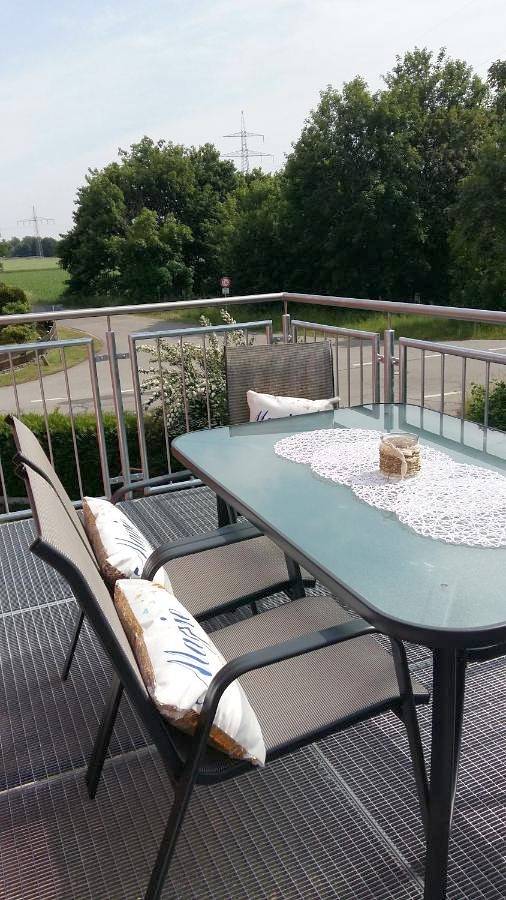Ganze Wohnung, Apartment with Garden View in Büchelkühn, Schwandorf