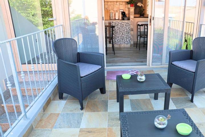 Gîte pour 2 personnes, avec terrasse à Cabras - 2