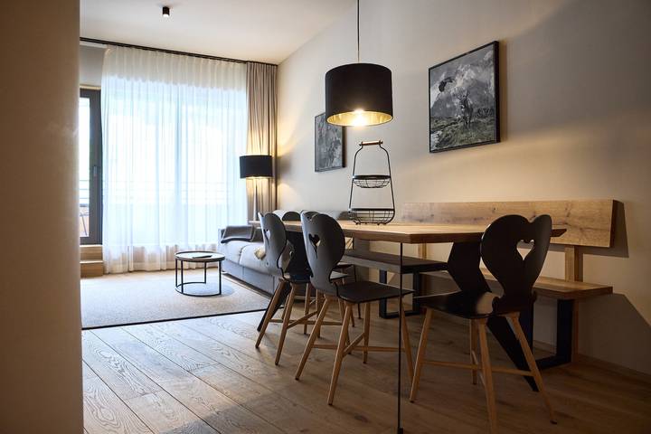 Ferienwohnung für 6 Personen, mit Balkon in Schröcken