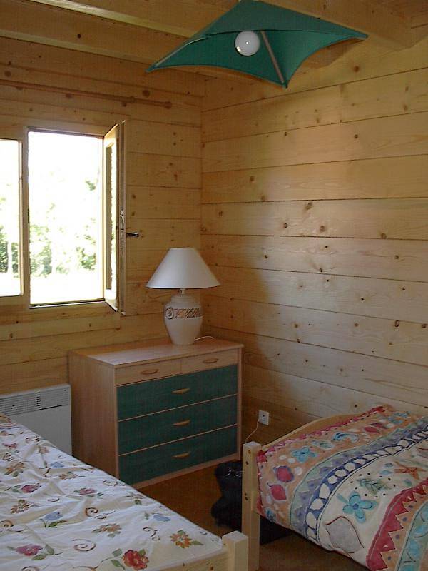 Gîte pour 4 personnes, avec jardin et terrasse dans Belvédère des 4 lacs - 4