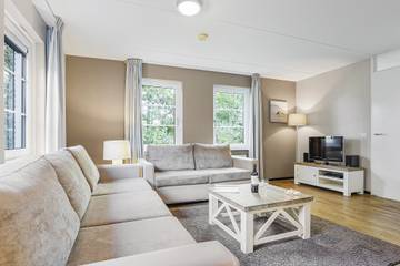 Bungalow voor 8 Personen in Burgh-Haamstede, Zeeuwse Kust, Afbeelding 1