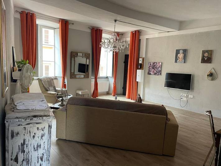 Gîte pour 5 personnes, avec vue dans Cinema Le Studio Bastia - 3