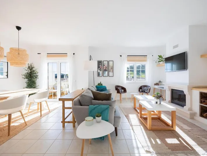 Ferienhaus für 4 Personen, mit Pool und Garten sowie Ausblick - 1