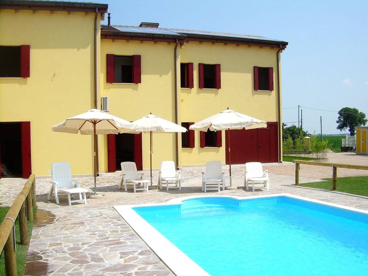 Acogedora casa de vacaciones con piscina in Ariano Nel Polesine, Provincia De Rovigo