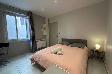 Appartement De Vacances pour 2 Personnes dans Le Puy-en-Velay, Haute-Loire, Photo 4