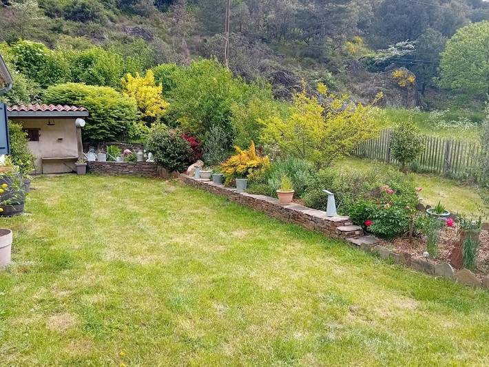 Location de vacances pour 6 personnes, avec piscine ainsi que jardin et vue dans Saint-André-Capcèze - 4