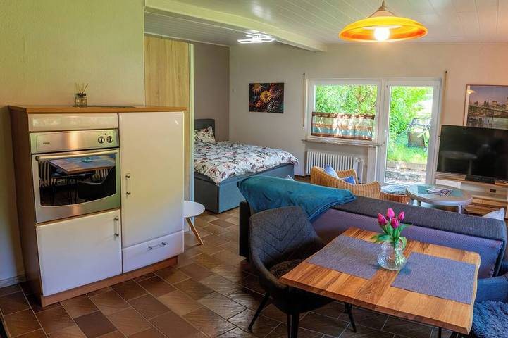 Ferienwohnung für 2 Personen in Burgen (bei Bernkastel-Kues)