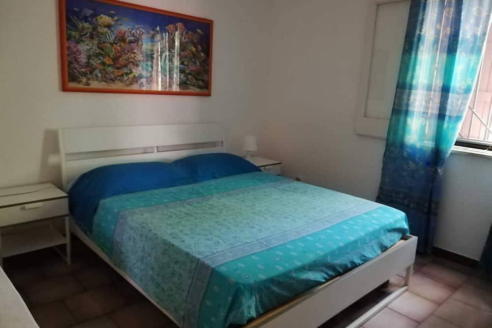 Villa Marisol with parking space and large garden in Manduria, Golfo de Tarento