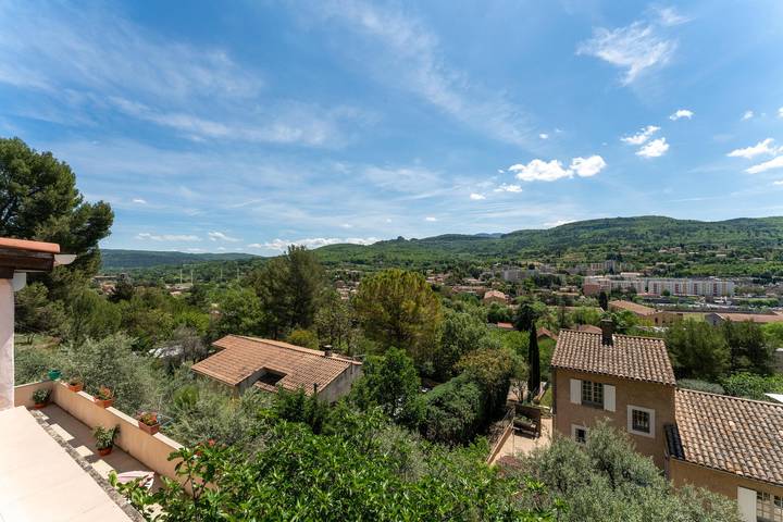 Location de vacances pour 4 personnes, avec jardin, adapté aux familles à Apt - 4