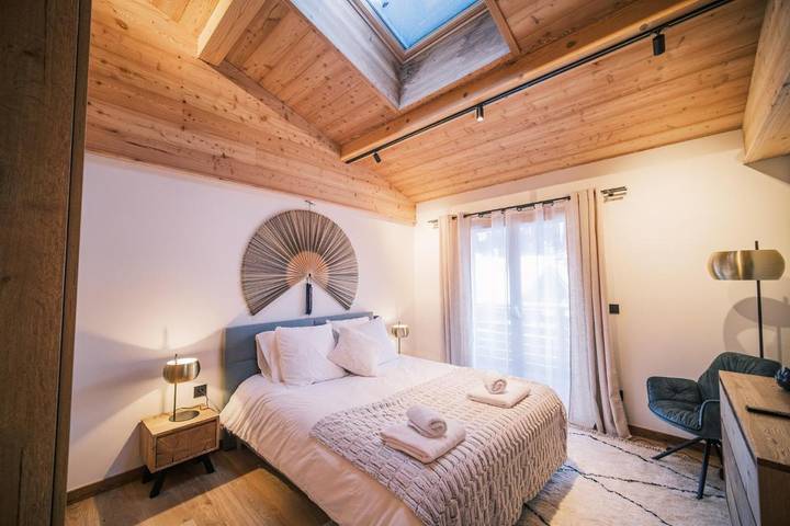Gîte pour 8 personnes, avec balcon et vue, adapté aux familles dans Office De Tourisme Des Houches - 4
