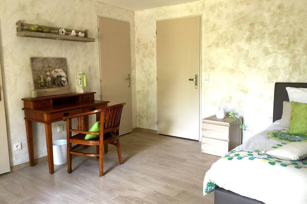 4 Chambres d'Hotes de charme avec piscine et Spa in Pouzols, Région de Lodève
