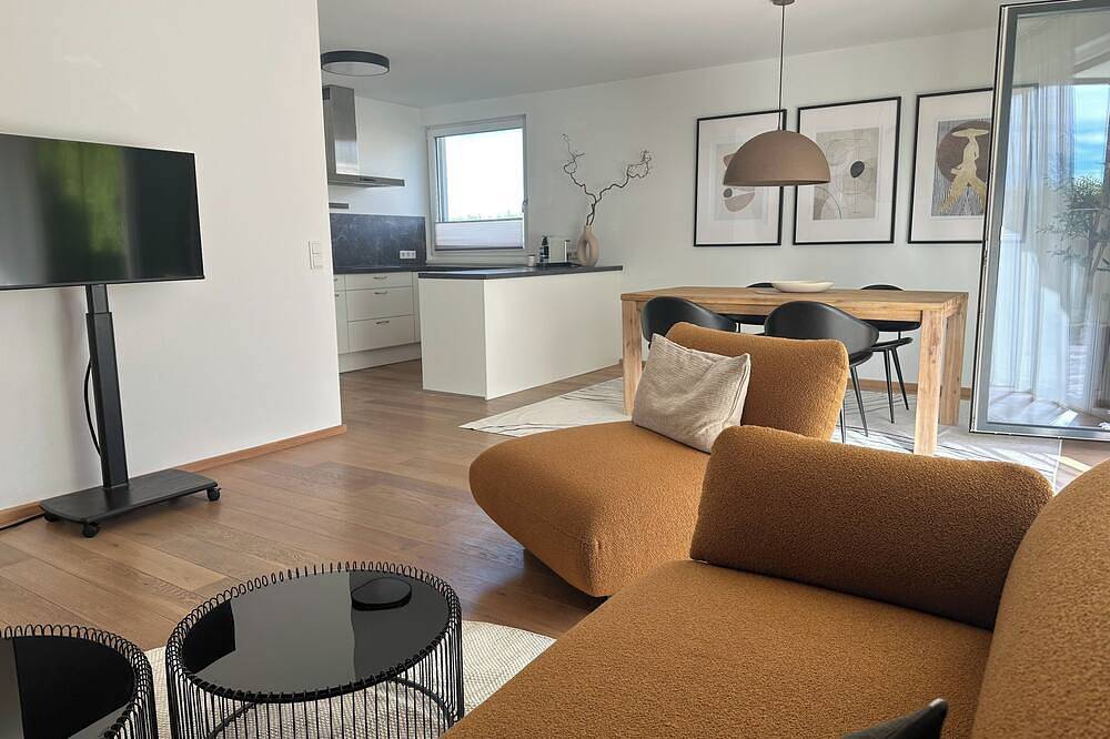 Ganze Wohnung, \"Verweilzeit\" Premium Apartments, 3-Zimmer, Garten, Vollausstattung & Parkplatz in Seekirchen am Wallersee, Bezirk Salzburg-Umgebung