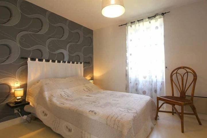 Location de vacances pour 6 personnes, avec jardin à Rimons - 3