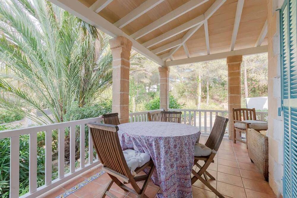 Villa Herdain, drei Schlafzimmer, Klimaanlage, Pool, sehr nah am Strand in Bonaire, Alcúdia