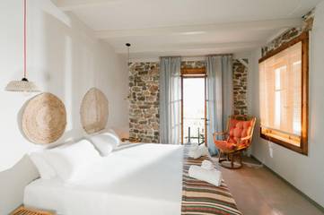 Maison d’hôte pour 2 personnes, avec vue ainsi que jardin et balcon dans Methoni