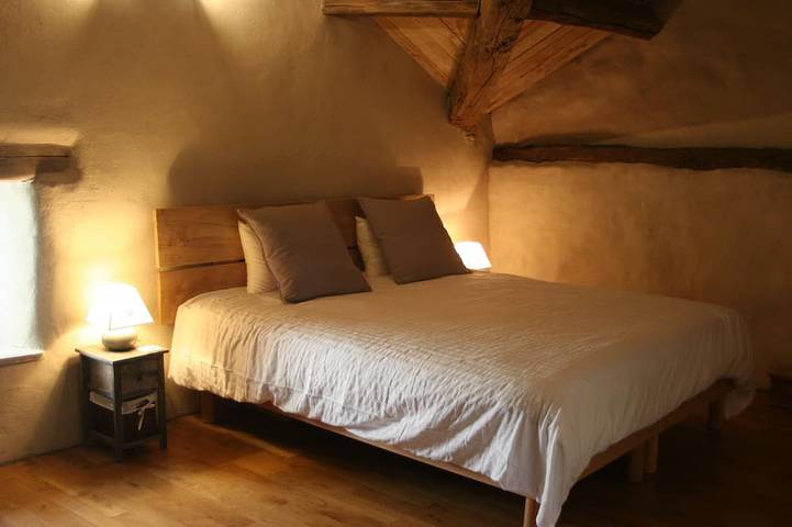 Gîte pour 10 personnes, avec balcon et jardin dans La Bastide-Pradines - 4